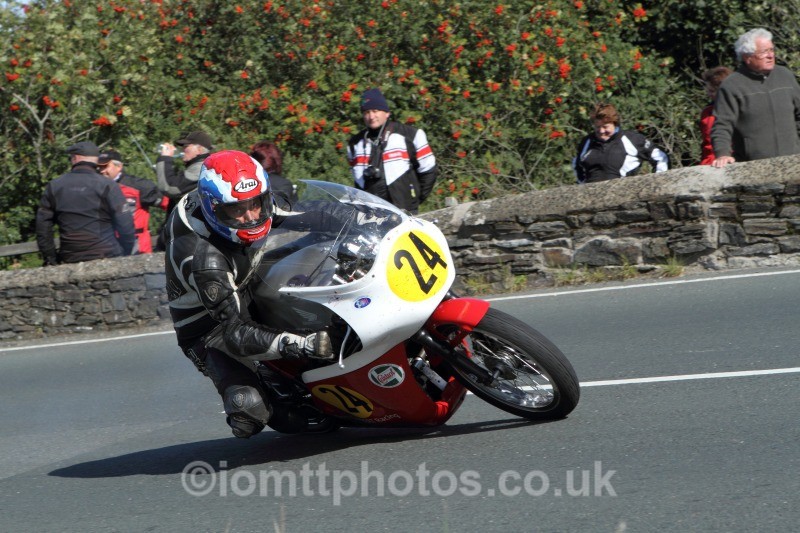 David Madsen-Mygdal - Bennetts 500cc Classic TT