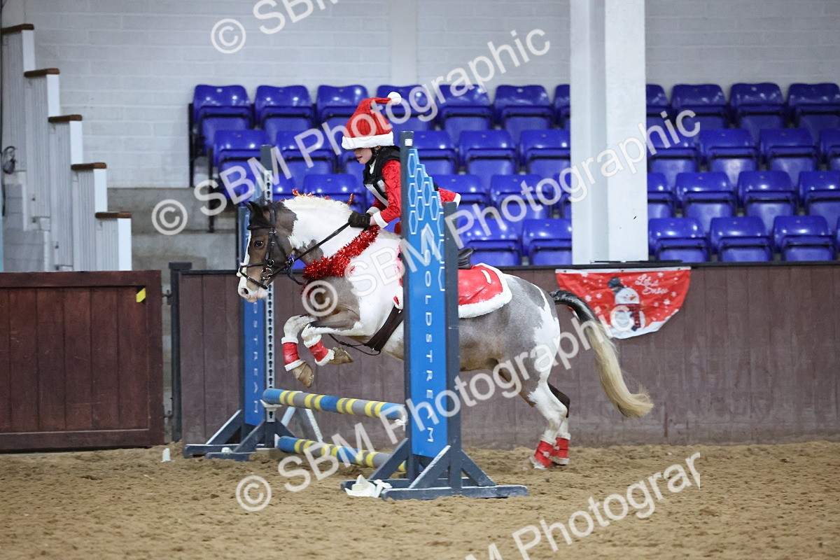 SBM_000158 - Class 1 - Santas Helpers - 40cm