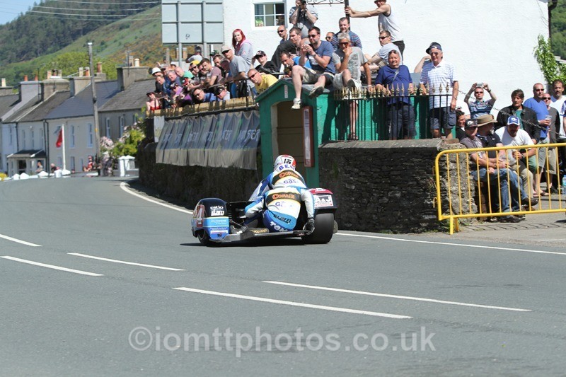 IMG_2724 - Sidecar Race 2 - TT 2013