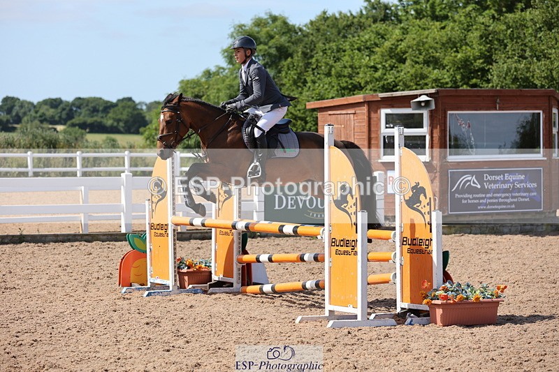 240629A-103733-04194 - Cls 17 Discovery and 90cm Open