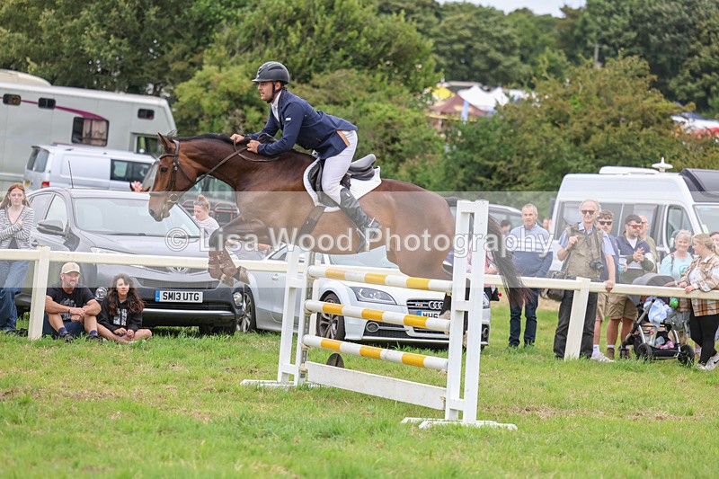3E7A8080 - Class 7: Senior Newcomers/1.10m open