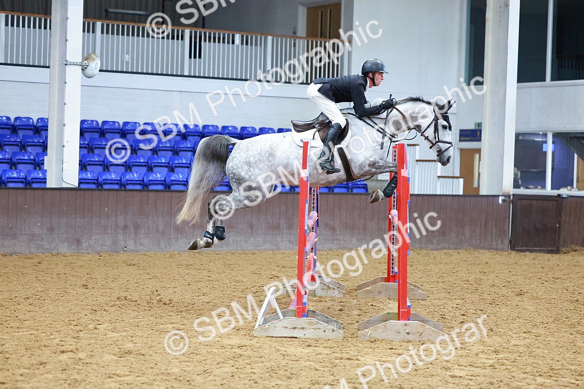 SBM_001717 - Class 4 - Senior Newcomers 1.10m