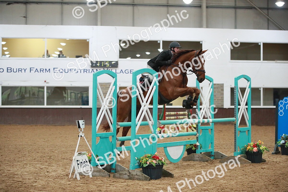 SBM_001111 - Class 4 - Senior Newcomers - 1.10m Open