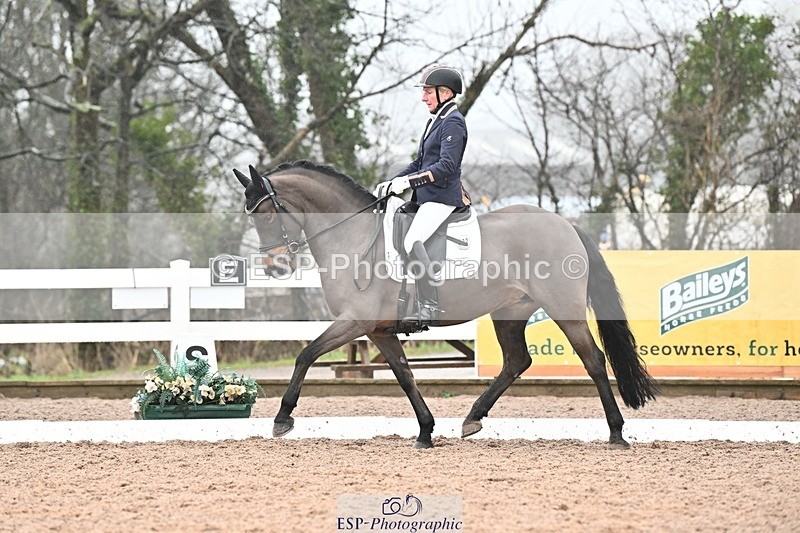 250215-114027-03234 - 222-Alice.Peternell-Fourseasons.Sienna