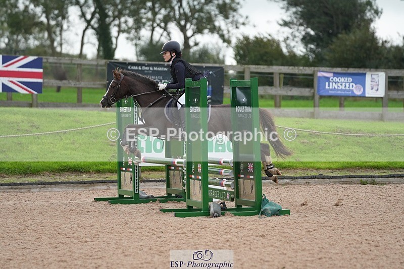 250920-093816-00508 - Cls 3 Pony Intro 70cm