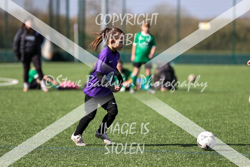 1DX30073 - 2026-03-21 FC Abbey Meads U9 Purple Girls V Stratton Juniors FC U9 Pheonix Girls