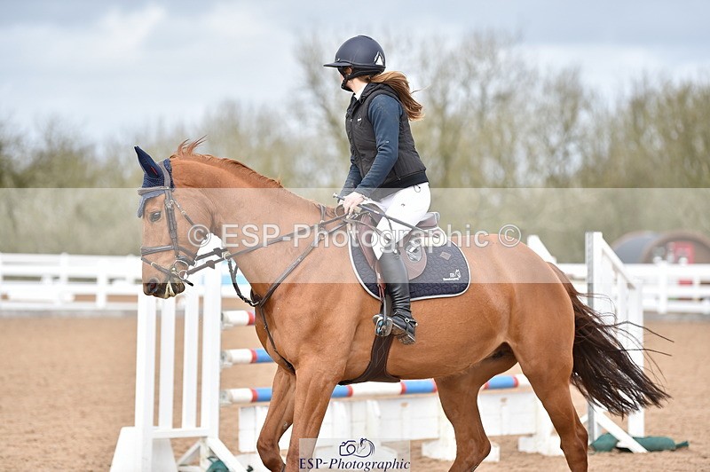 240327A-124552-00443 - Cls 4 Newcomers and 1.10m Open