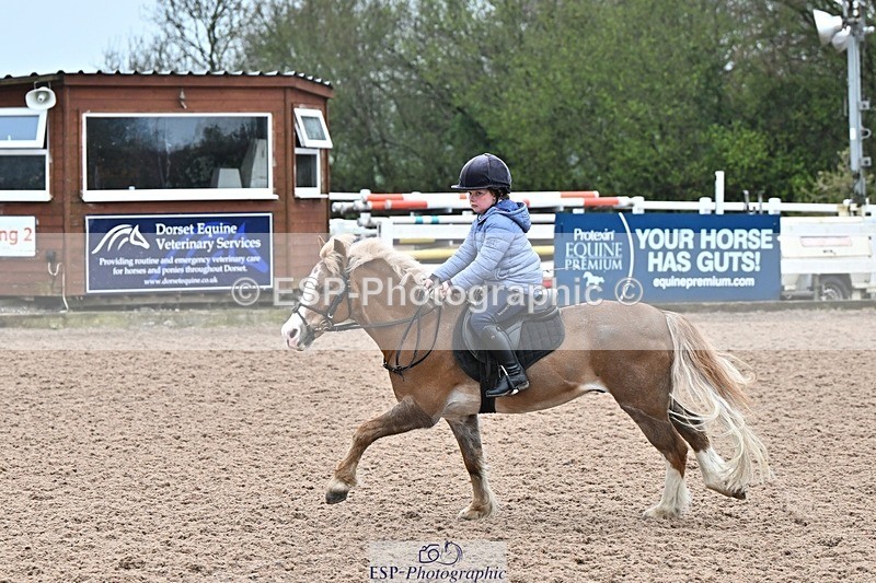 260414-152116-00062 - Cls 1+2 Clear Round 40cm and 50cm
