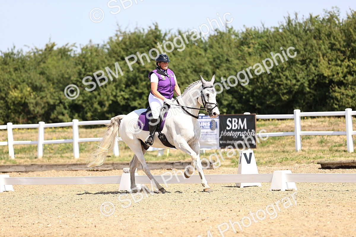 SBM_009341 - Novice 5 - 9.50-10.53