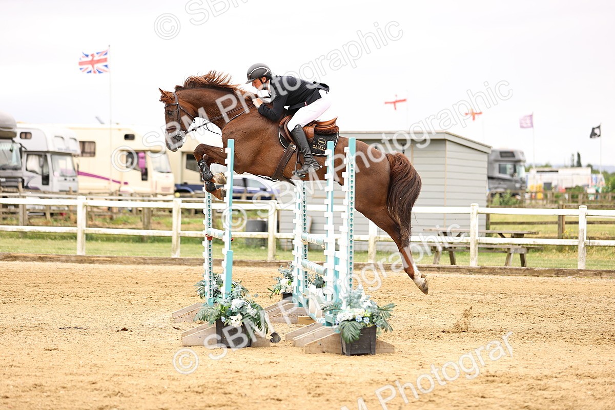SBM_003262 - Class 21 - Senior Newcomers - 1.10m