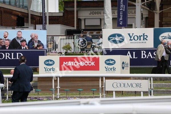 yr13052021r1-18 - Race 1 1.40pm The Matchbook Betting Exchange Stakes