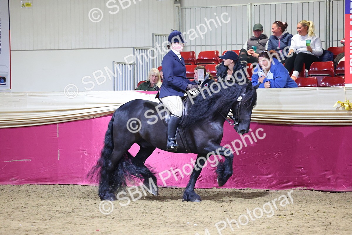 0B8A4370 - Class N M&M Champ