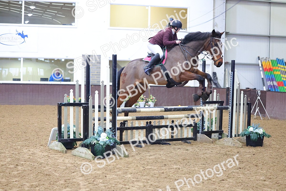 SBM_008336 - Class 21 - Nupafeed Supplements Senior Discovery/ 1m Open - First Round (1.00m)