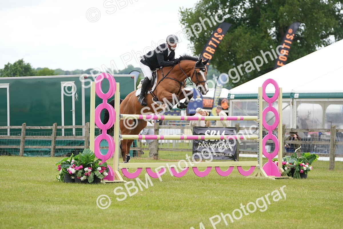 SBM_03208 - Class 201 - British Horse Feeds Speedi Beet Horse of the Year Show Grade  C