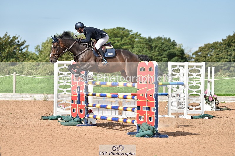 230810A-105120-00747 - Cls 9 Foxhunter