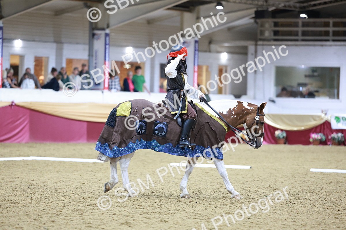 SBM_10405 - Class 62 - Strictly Fancy Dress-Age