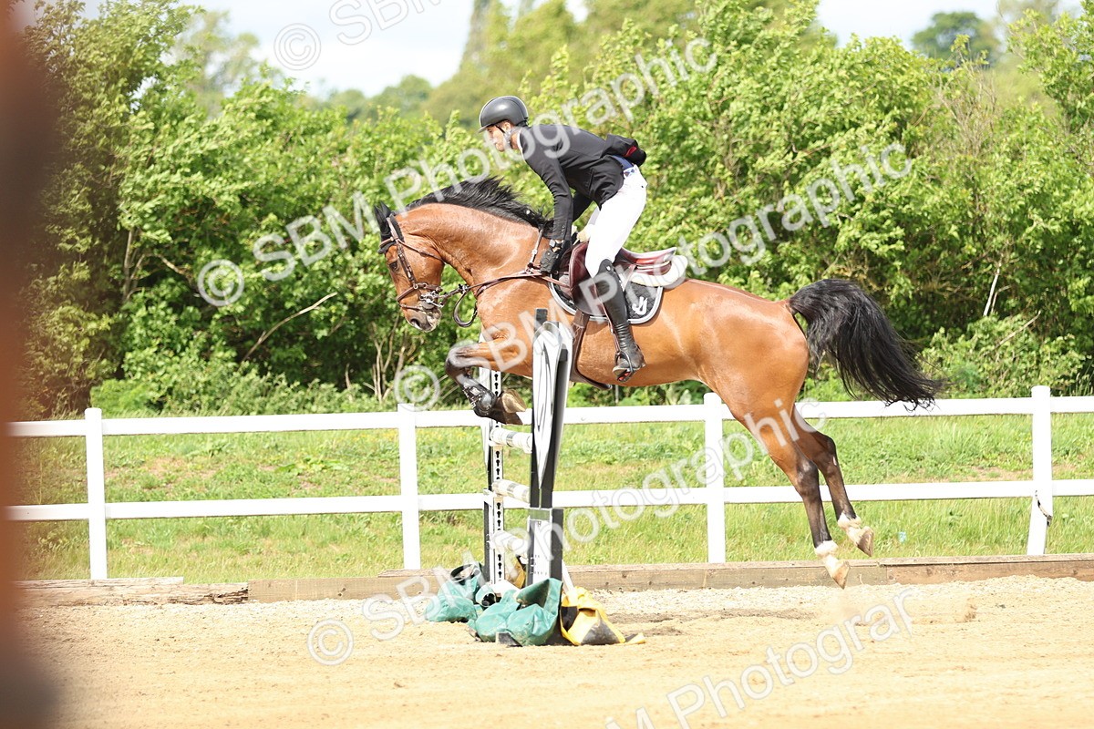 SBM_001270 - Class 5 - Senior Foxhunter - 1.20m