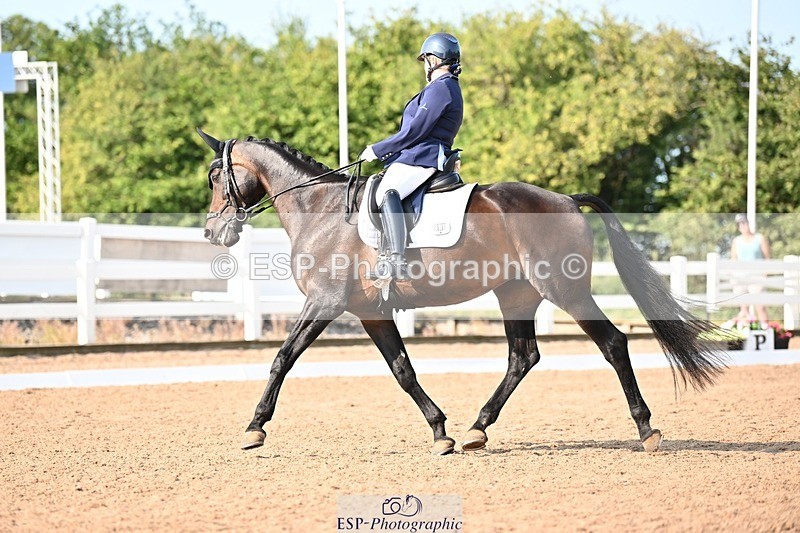 250815-093102-00146 - 028-Victoria.MaundrellBonetta