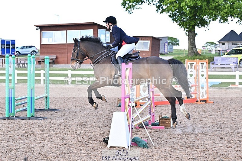 260512-181954-00548 - 90cm Classes