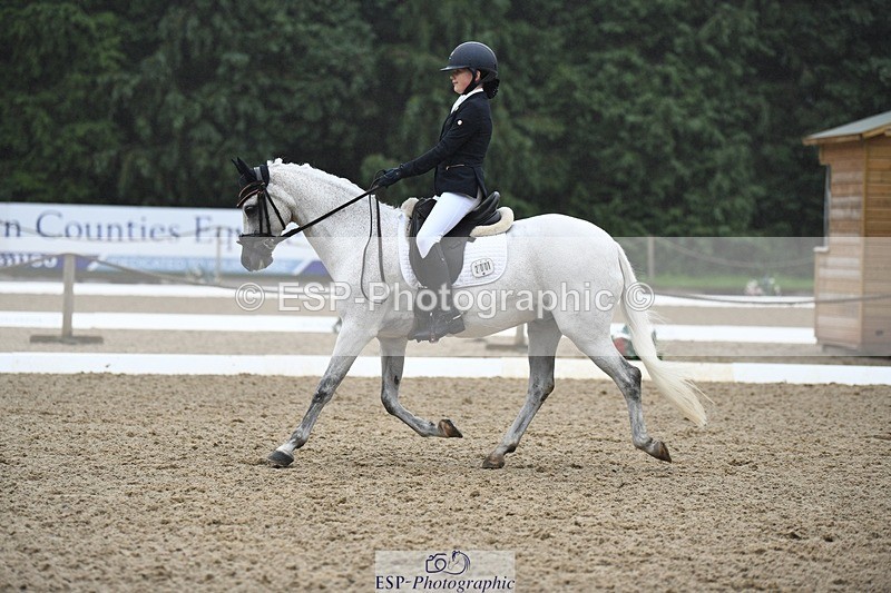240720-105135-04091 - 200-Alexandria_Follows-Wellstan_Aidan