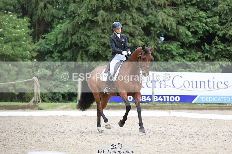 240524-152112-09858 - 362-COS_ME_WILL-Yasmin_Olsson-Sanderson