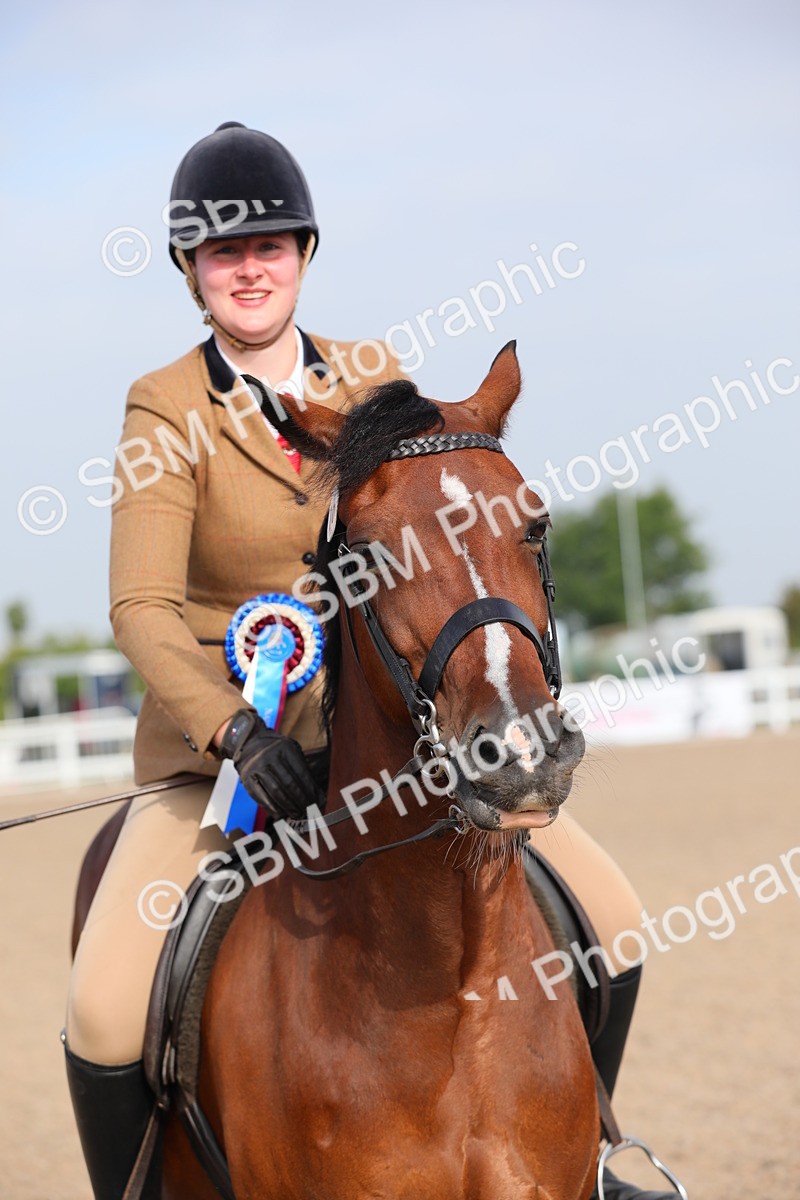 SBM_10161 - Class 302 Ridden M&M -Large Breeds