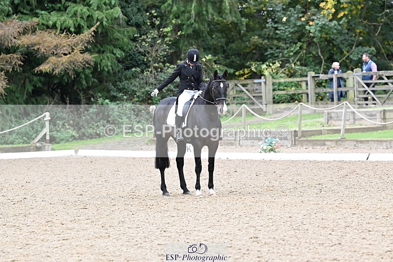 251022A-152228-00525 - B-111-Polly.Walker