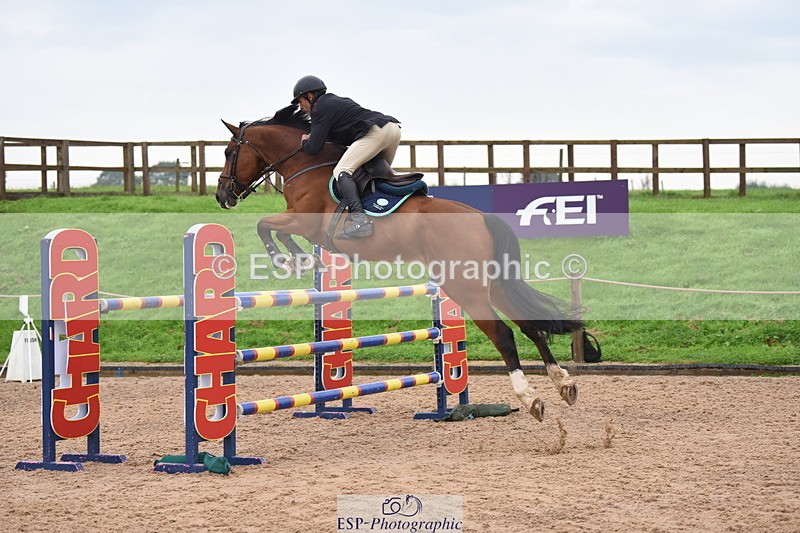 230916A-112450-04081 - Cls 14 Snr Foxhunter