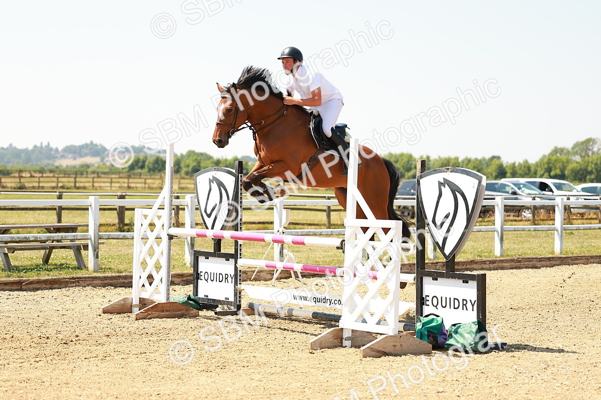 SBM_001278 - Class 4 - Senior Newcomers - 1.10m