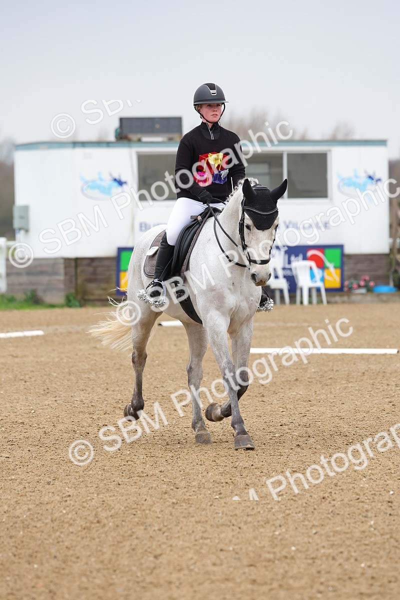 SBM_001246 - Class 8-11 - Novice 2 - Elementary 2