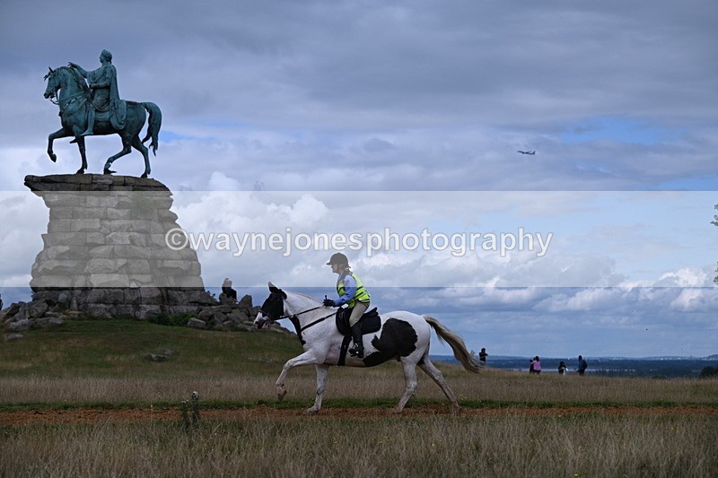 DSC_9077 - Time at Statue 14:33 to 15:10