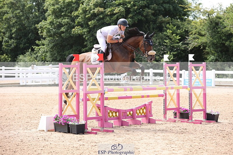 240718A-131944-05540 - Cls 9, 1 Star Bronze Tour 1.10m