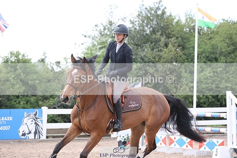 250509-171718-09218 - Cls 24 Snr Newcomers