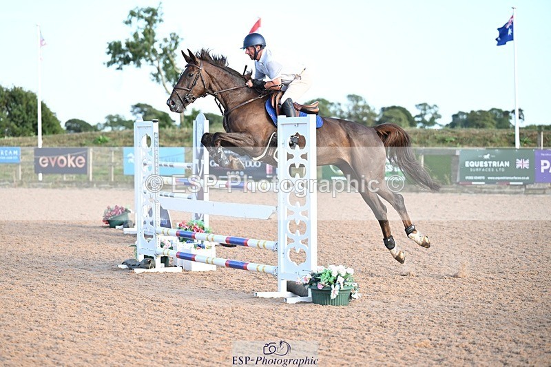 260731-193248-07161 - Cls 15 Snr Foxhunter