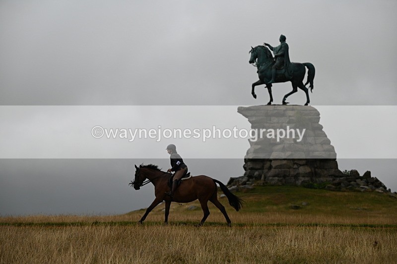 DSC_1748 - Time at Statue 12:13 to 12:32