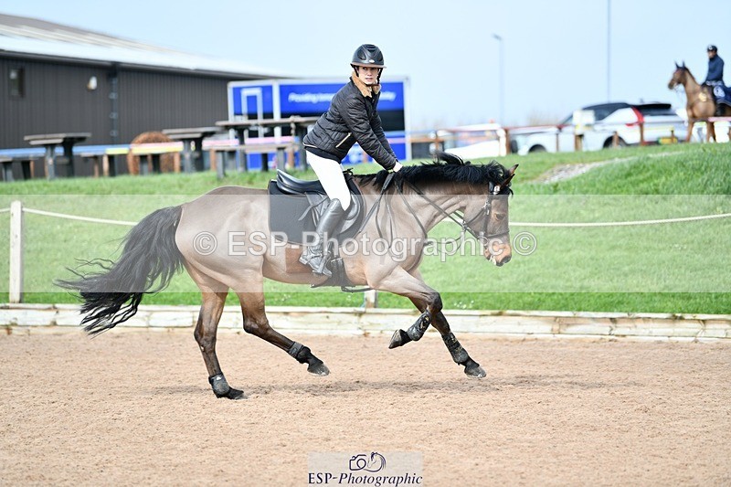 260313-130109-01675 - Cls 3 + 4 Snr Foxhunter and 1.20m Open