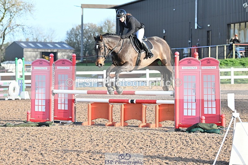 231208A-093444-00089 - Cls 2 British Novice & 90cm Open