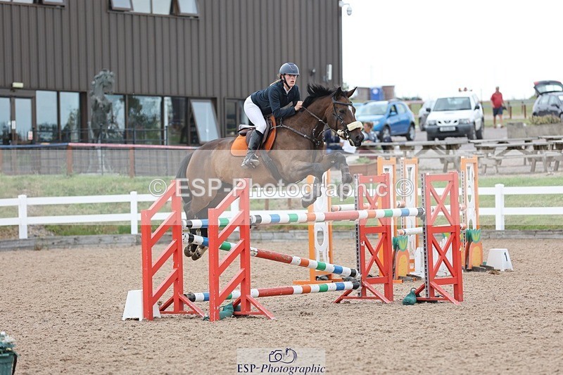 250625-154254-01498 - Cls 6 Foxhunter and 1.20m Open