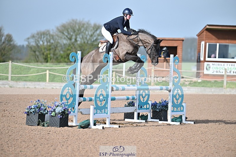 240315A-094913-00121 - Cls 1 Seniors 1.05 and 1.10m Open