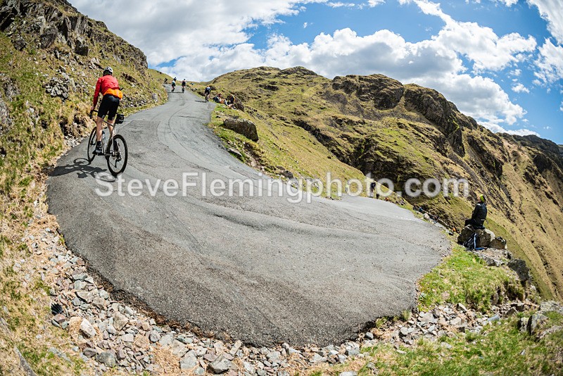 124957 - Hardknott Hairpin 12.00 - 13.00