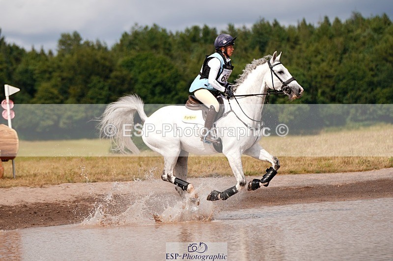 250803A-154938-16705 - O-685-Kitty.King-COOLEY.HOT.SOCKS