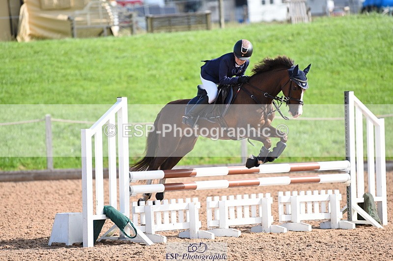 230716A-091738-01886 - Cls 32 Stepping Stones 128cm & 138cm