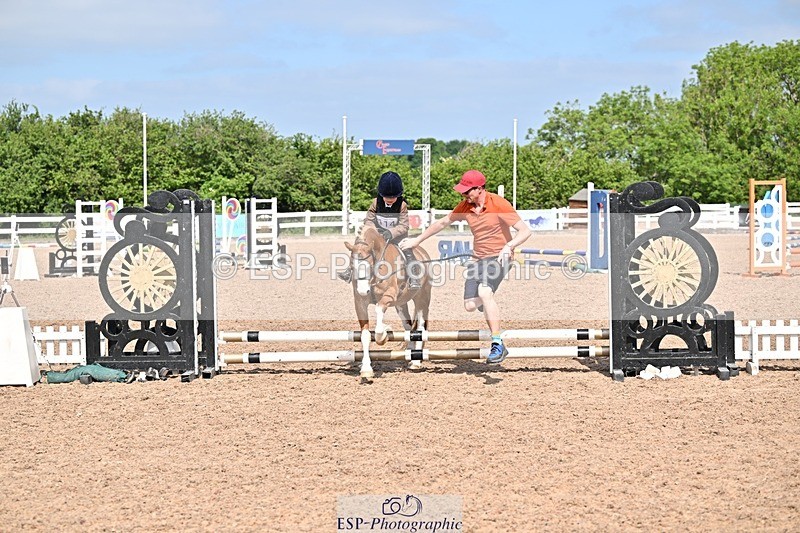 250517-102906-00726 - 40cm  LR