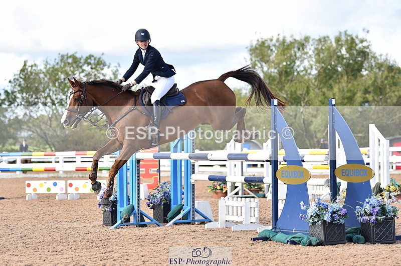 231014A-144104-05330 - Cls 15 1.05m Amateur Q 2nd R