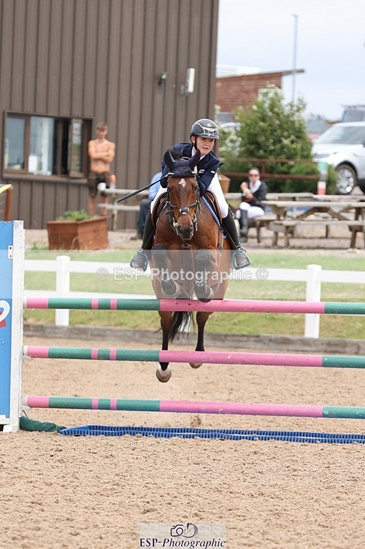 250625-130302-00824 - Cls 4 Newcomers and 1.10m Open