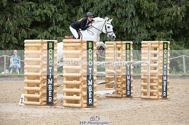230618-140138-12570 - Cls 20 Pony Foxhunter 2nd R Jump Off's and Pres