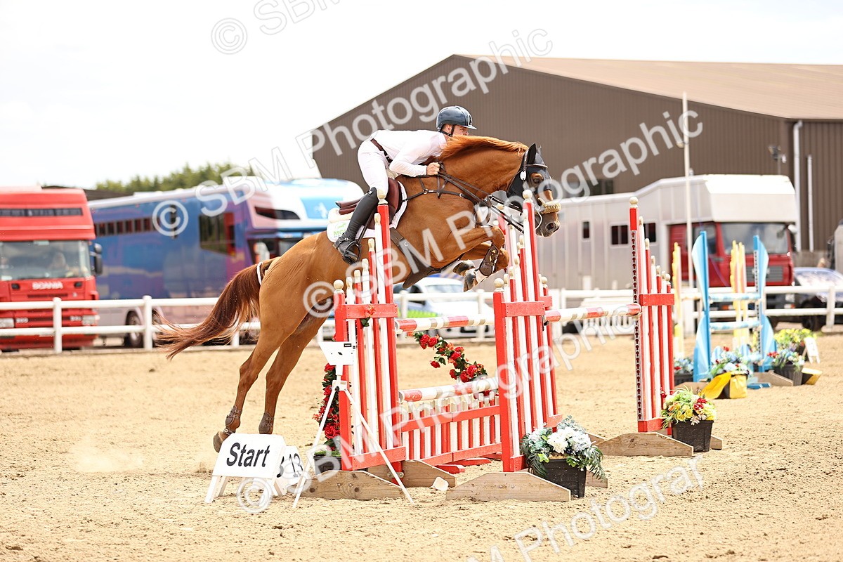 SBM_010666 - Class 9 - Senior Foxhunter - 1.20m Open