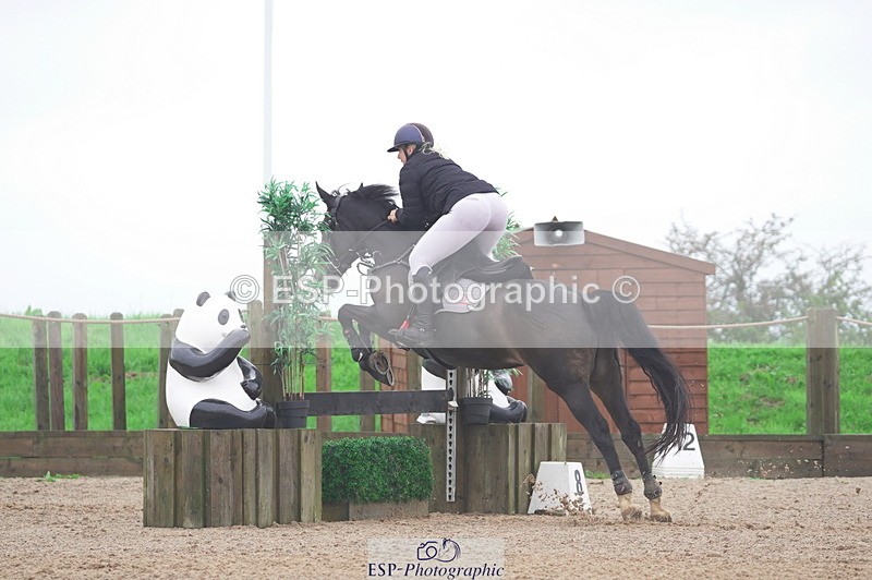 231017A-160726-07786 - Cls 31 Snr 1m Derby