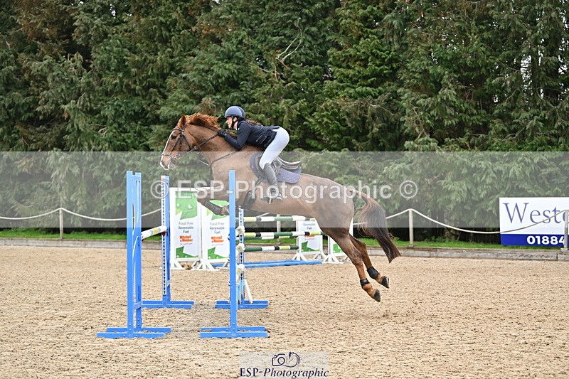 250321A-110647-00412 - Cls 3 Foxhunter and 1.20m Open