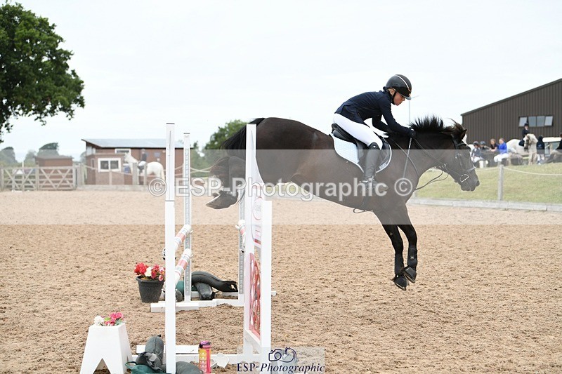 250807-110615-00458 - 90cm Round 1